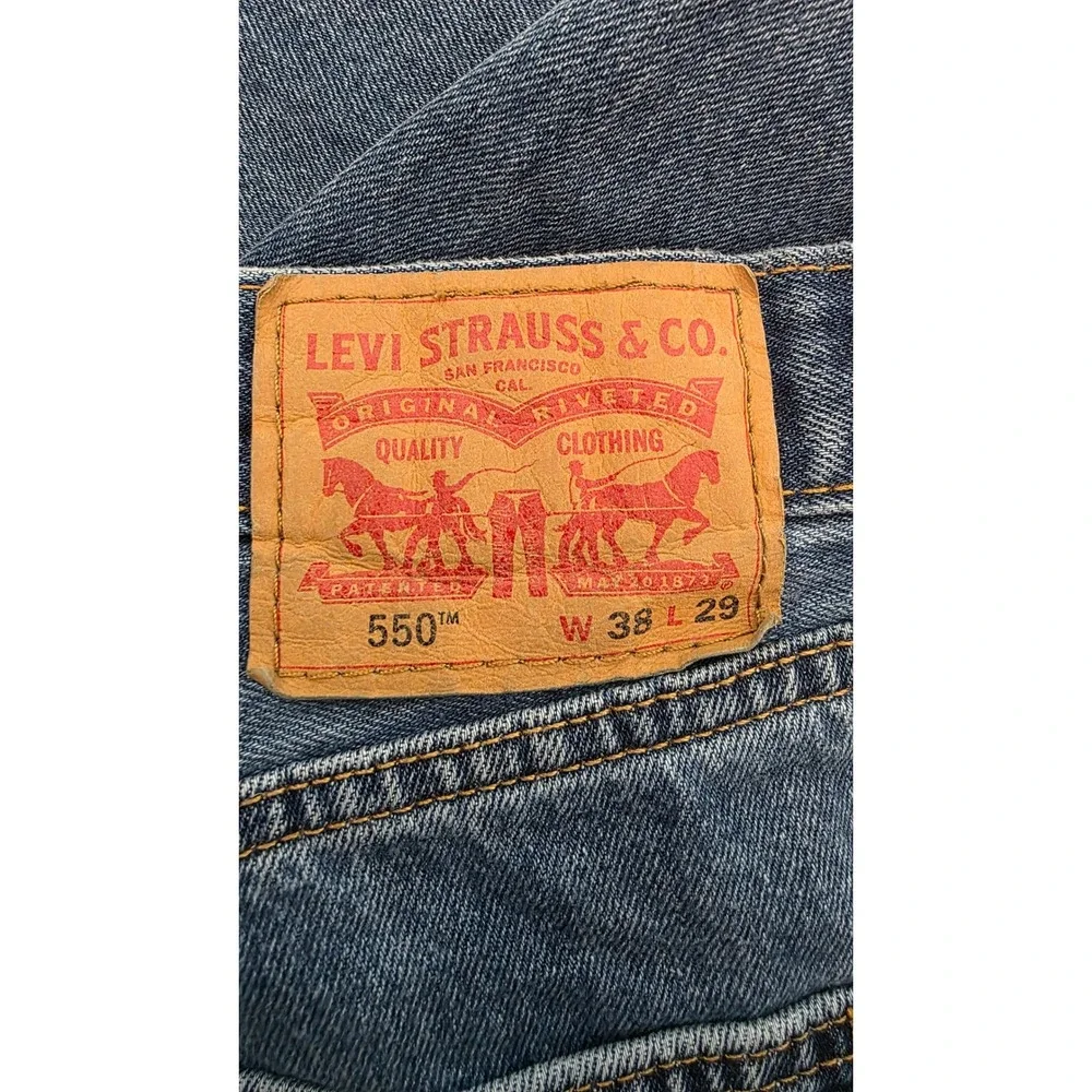 Levis 550 Relaxed Fit Tapered Leg Jeans Mens 38x29 Medium Wash Blue Denim